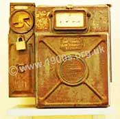 Old 1930s UK 'coin in the slot' gas meter, common in the mid 20th century.