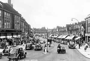 Station Road, Edgware, about 1950, looking north towards Edgwarebury Lane, c1950