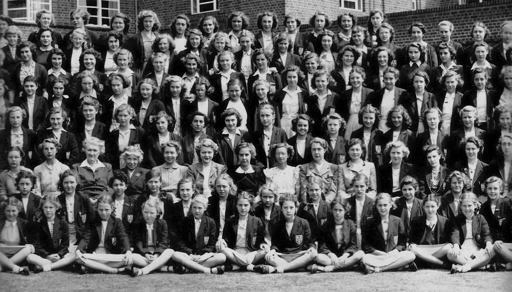 Fourth left section of the 1949 school photograph for Copthall County Grammar School